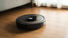 aspirateur robot maison tapis